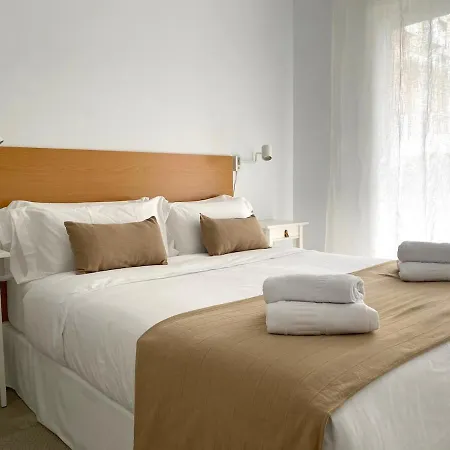 Entire With Terrace Apartment *
